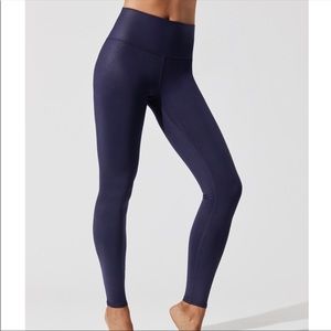 Alo High Waist Airbrush Leggings - Navy Glossy